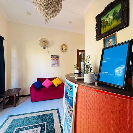 Aa Inn Trincomalee Exterior photo